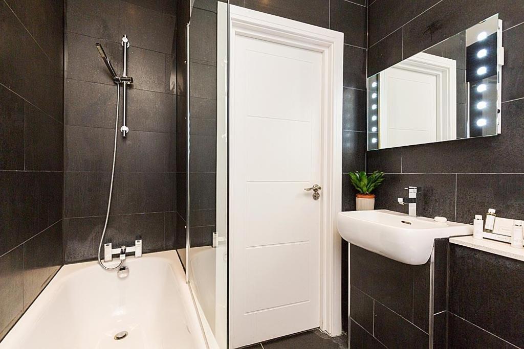 Clockwork London Flats Apartment Luaran gambar